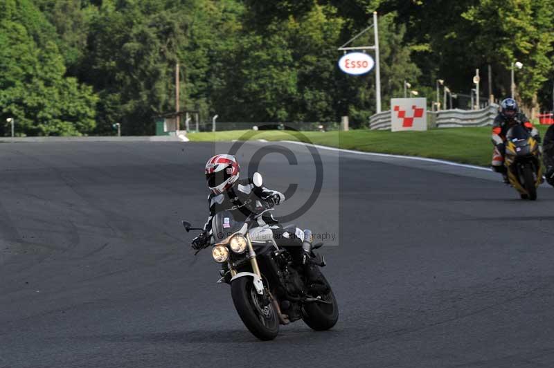 Motorcycle action photographs;Trackday digital images;event digital images;eventdigitalimages;no limits trackday;oulton park;oulton park circuit cheshire;oulton park photographs;peter wileman photography;trackday;trackday photos