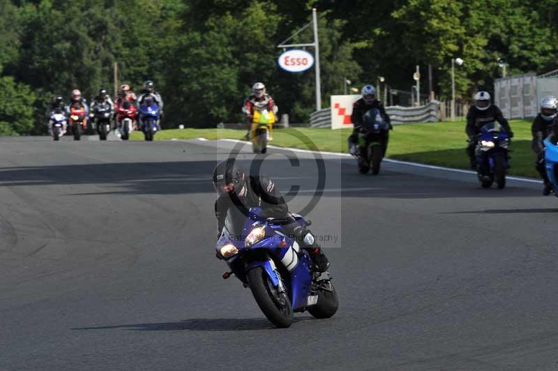 Motorcycle action photographs;Trackday digital images;event digital images;eventdigitalimages;no limits trackday;oulton park;oulton park circuit cheshire;oulton park photographs;peter wileman photography;trackday;trackday photos