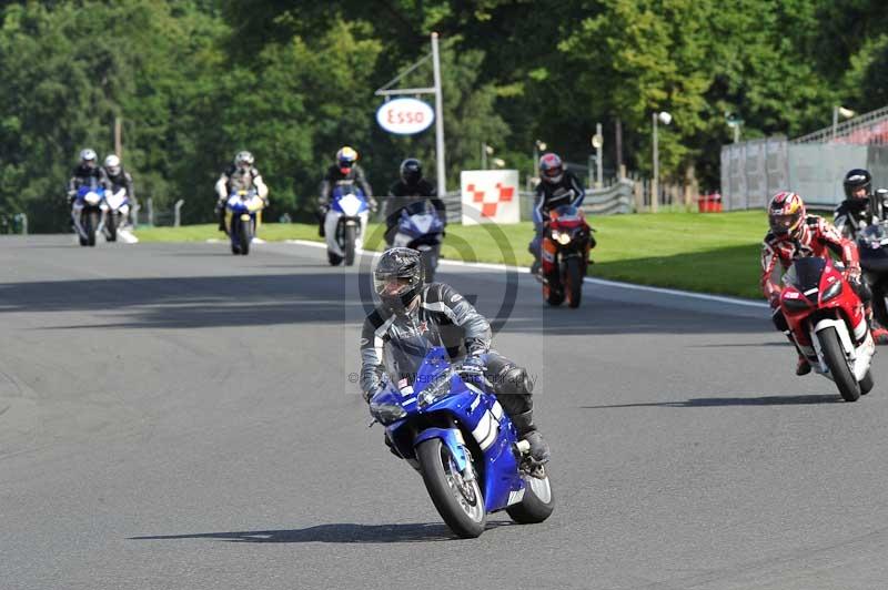 Motorcycle action photographs;Trackday digital images;event digital images;eventdigitalimages;no limits trackday;oulton park;oulton park circuit cheshire;oulton park photographs;peter wileman photography;trackday;trackday photos