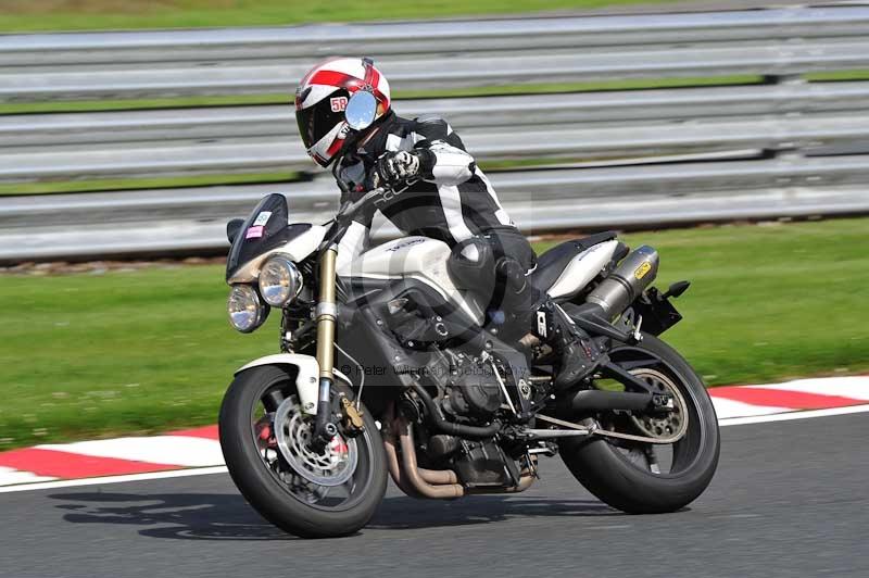 Motorcycle action photographs;Trackday digital images;event digital images;eventdigitalimages;no limits trackday;oulton park;oulton park circuit cheshire;oulton park photographs;peter wileman photography;trackday;trackday photos