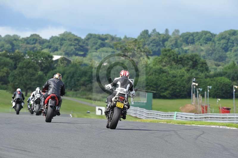 Motorcycle action photographs;Trackday digital images;event digital images;eventdigitalimages;no limits trackday;oulton park;oulton park circuit cheshire;oulton park photographs;peter wileman photography;trackday;trackday photos