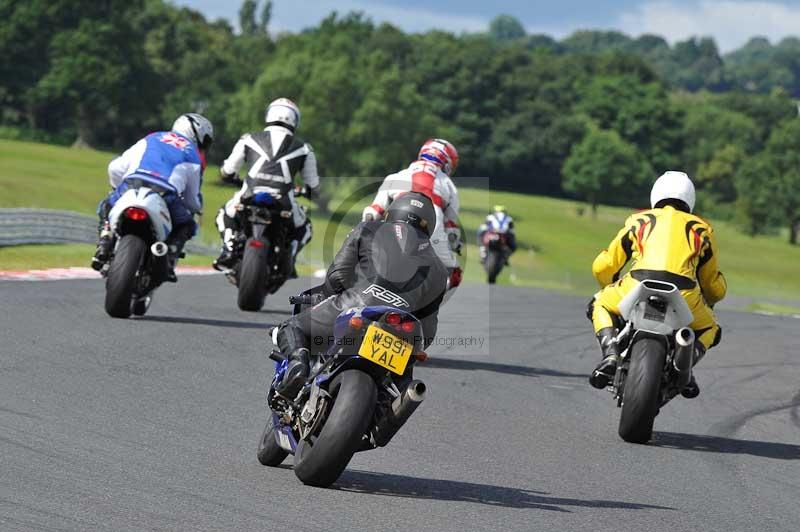 Motorcycle action photographs;Trackday digital images;event digital images;eventdigitalimages;no limits trackday;oulton park;oulton park circuit cheshire;oulton park photographs;peter wileman photography;trackday;trackday photos