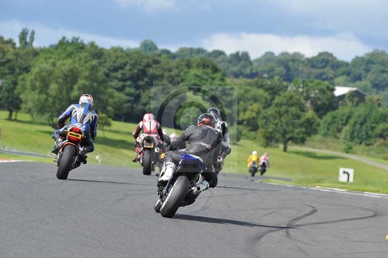 Motorcycle action photographs;Trackday digital images;event digital images;eventdigitalimages;no limits trackday;oulton park;oulton park circuit cheshire;oulton park photographs;peter wileman photography;trackday;trackday photos