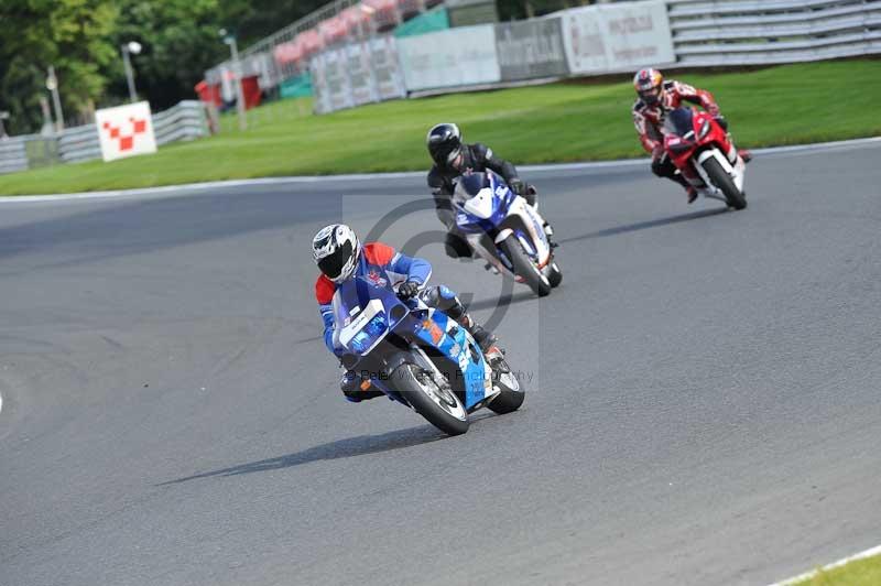 Motorcycle action photographs;Trackday digital images;event digital images;eventdigitalimages;no limits trackday;oulton park;oulton park circuit cheshire;oulton park photographs;peter wileman photography;trackday;trackday photos