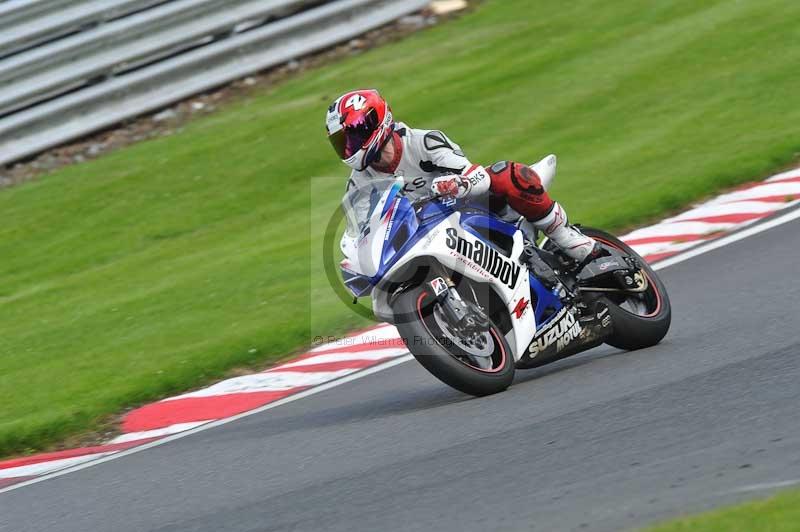 Motorcycle action photographs;Trackday digital images;event digital images;eventdigitalimages;no limits trackday;oulton park;oulton park circuit cheshire;oulton park photographs;peter wileman photography;trackday;trackday photos