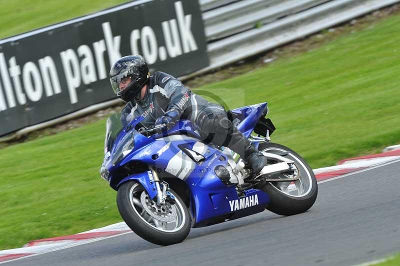 Motorcycle action photographs;Trackday digital images;event digital images;eventdigitalimages;no limits trackday;oulton park;oulton park circuit cheshire;oulton park photographs;peter wileman photography;trackday;trackday photos