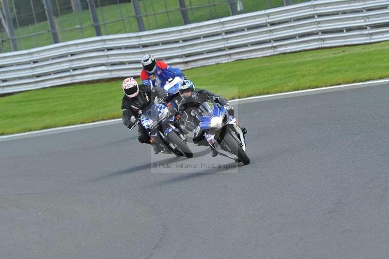 Motorcycle action photographs;Trackday digital images;event digital images;eventdigitalimages;no limits trackday;oulton park;oulton park circuit cheshire;oulton park photographs;peter wileman photography;trackday;trackday photos