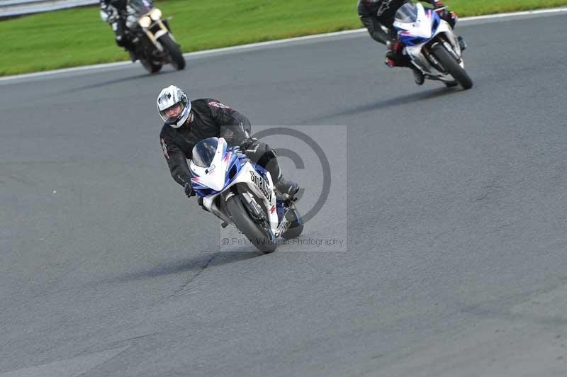 Motorcycle action photographs;Trackday digital images;event digital images;eventdigitalimages;no limits trackday;oulton park;oulton park circuit cheshire;oulton park photographs;peter wileman photography;trackday;trackday photos