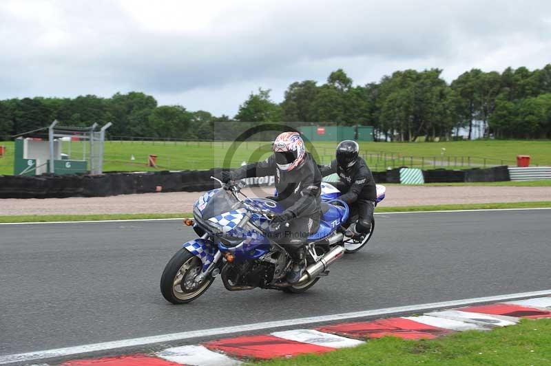 Motorcycle action photographs;Trackday digital images;event digital images;eventdigitalimages;no limits trackday;oulton park;oulton park circuit cheshire;oulton park photographs;peter wileman photography;trackday;trackday photos