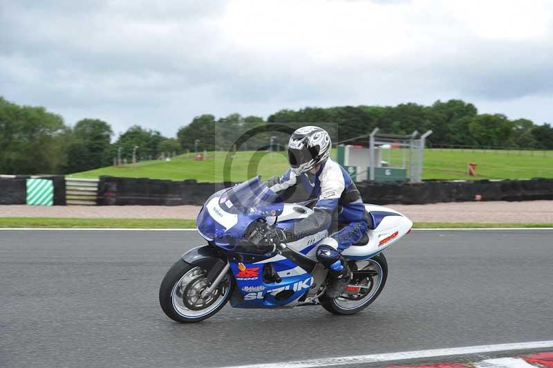 Motorcycle action photographs;Trackday digital images;event digital images;eventdigitalimages;no limits trackday;oulton park;oulton park circuit cheshire;oulton park photographs;peter wileman photography;trackday;trackday photos