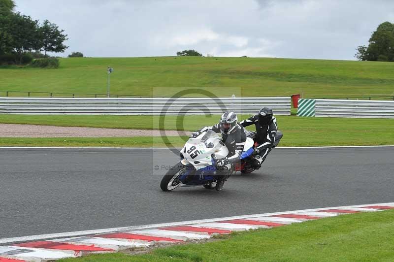 Motorcycle action photographs;Trackday digital images;event digital images;eventdigitalimages;no limits trackday;oulton park;oulton park circuit cheshire;oulton park photographs;peter wileman photography;trackday;trackday photos