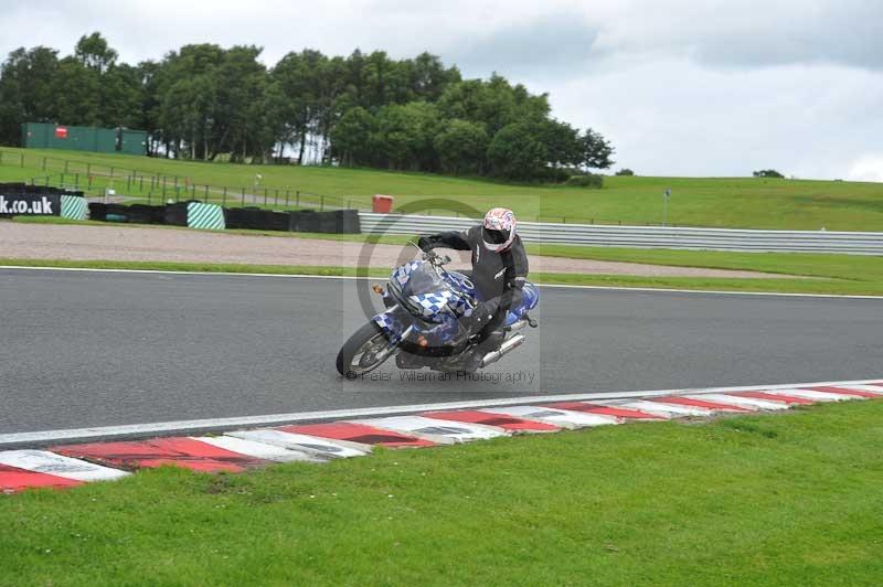 Motorcycle action photographs;Trackday digital images;event digital images;eventdigitalimages;no limits trackday;oulton park;oulton park circuit cheshire;oulton park photographs;peter wileman photography;trackday;trackday photos