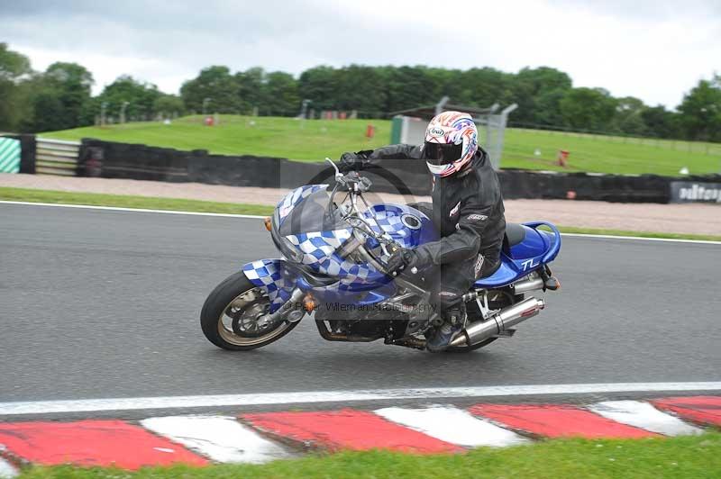 Motorcycle action photographs;Trackday digital images;event digital images;eventdigitalimages;no limits trackday;oulton park;oulton park circuit cheshire;oulton park photographs;peter wileman photography;trackday;trackday photos