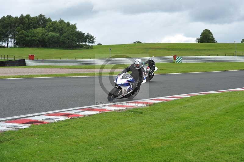 Motorcycle action photographs;Trackday digital images;event digital images;eventdigitalimages;no limits trackday;oulton park;oulton park circuit cheshire;oulton park photographs;peter wileman photography;trackday;trackday photos