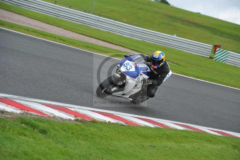 Motorcycle action photographs;Trackday digital images;event digital images;eventdigitalimages;no limits trackday;oulton park;oulton park circuit cheshire;oulton park photographs;peter wileman photography;trackday;trackday photos