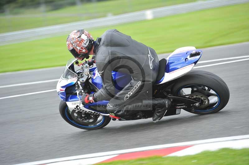 Motorcycle action photographs;Trackday digital images;event digital images;eventdigitalimages;no limits trackday;oulton park;oulton park circuit cheshire;oulton park photographs;peter wileman photography;trackday;trackday photos