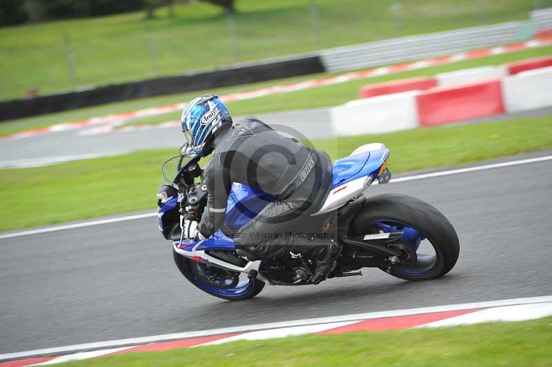 Motorcycle action photographs;Trackday digital images;event digital images;eventdigitalimages;no limits trackday;oulton park;oulton park circuit cheshire;oulton park photographs;peter wileman photography;trackday;trackday photos