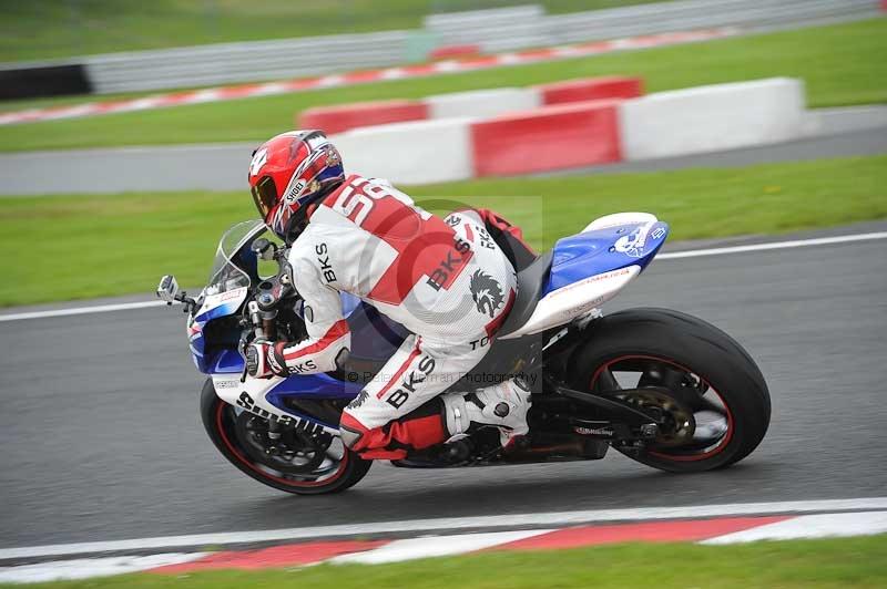 Motorcycle action photographs;Trackday digital images;event digital images;eventdigitalimages;no limits trackday;oulton park;oulton park circuit cheshire;oulton park photographs;peter wileman photography;trackday;trackday photos