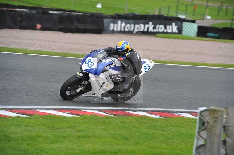 Motorcycle action photographs;Trackday digital images;event digital images;eventdigitalimages;no limits trackday;oulton park;oulton park circuit cheshire;oulton park photographs;peter wileman photography;trackday;trackday photos