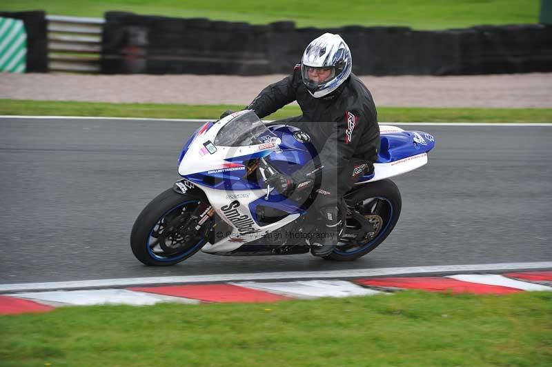 Motorcycle action photographs;Trackday digital images;event digital images;eventdigitalimages;no limits trackday;oulton park;oulton park circuit cheshire;oulton park photographs;peter wileman photography;trackday;trackday photos