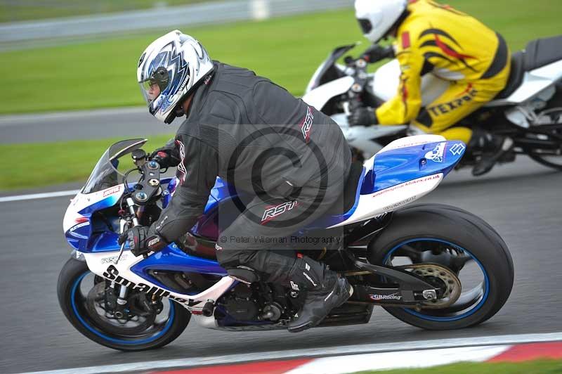 Motorcycle action photographs;Trackday digital images;event digital images;eventdigitalimages;no limits trackday;oulton park;oulton park circuit cheshire;oulton park photographs;peter wileman photography;trackday;trackday photos