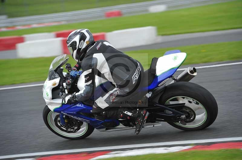 Motorcycle action photographs;Trackday digital images;event digital images;eventdigitalimages;no limits trackday;oulton park;oulton park circuit cheshire;oulton park photographs;peter wileman photography;trackday;trackday photos