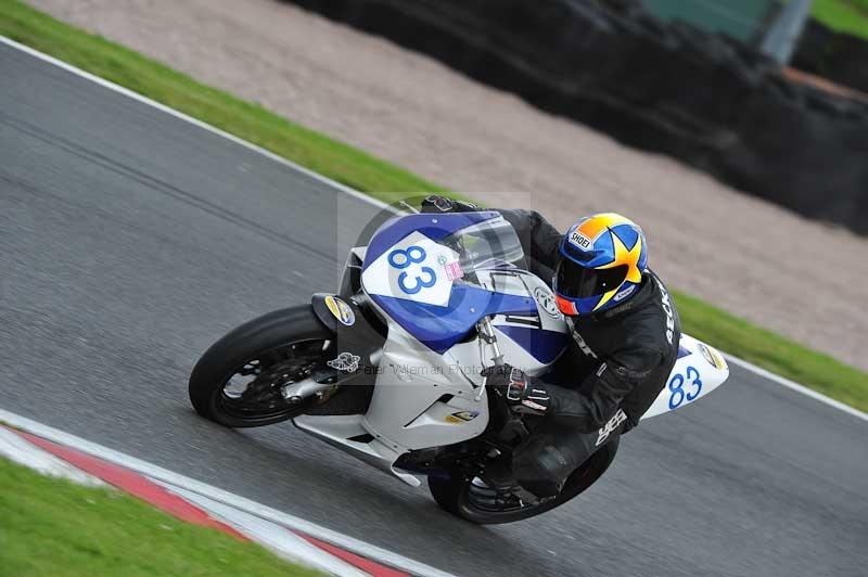 Motorcycle action photographs;Trackday digital images;event digital images;eventdigitalimages;no limits trackday;oulton park;oulton park circuit cheshire;oulton park photographs;peter wileman photography;trackday;trackday photos