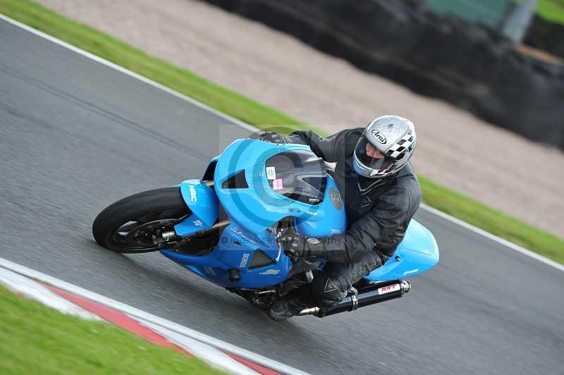 Motorcycle action photographs;Trackday digital images;event digital images;eventdigitalimages;no limits trackday;oulton park;oulton park circuit cheshire;oulton park photographs;peter wileman photography;trackday;trackday photos