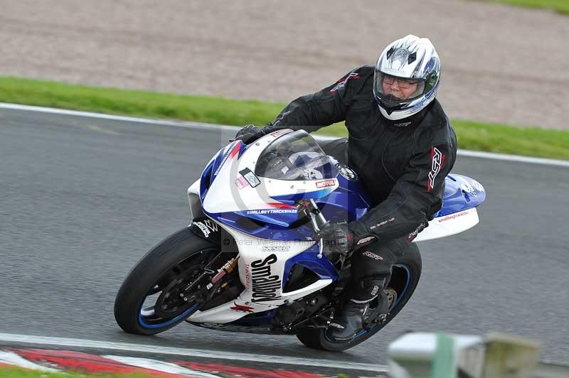 Motorcycle action photographs;Trackday digital images;event digital images;eventdigitalimages;no limits trackday;oulton park;oulton park circuit cheshire;oulton park photographs;peter wileman photography;trackday;trackday photos