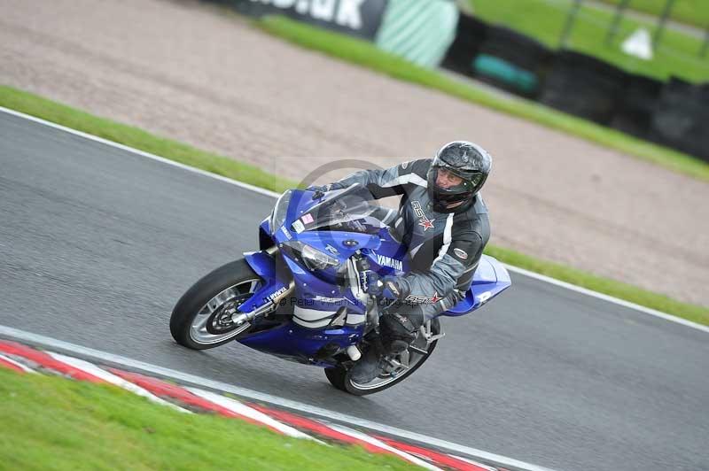 Motorcycle action photographs;Trackday digital images;event digital images;eventdigitalimages;no limits trackday;oulton park;oulton park circuit cheshire;oulton park photographs;peter wileman photography;trackday;trackday photos