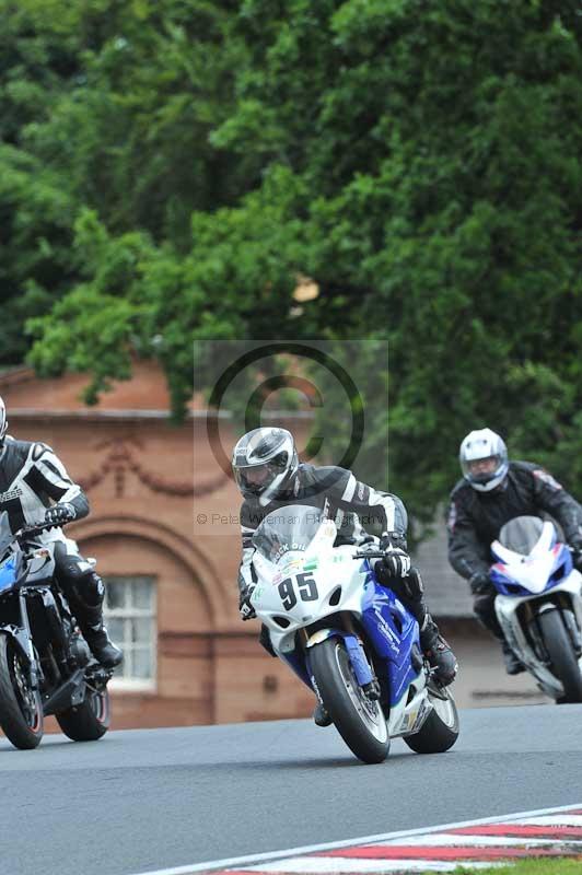 Motorcycle action photographs;Trackday digital images;event digital images;eventdigitalimages;no limits trackday;oulton park;oulton park circuit cheshire;oulton park photographs;peter wileman photography;trackday;trackday photos