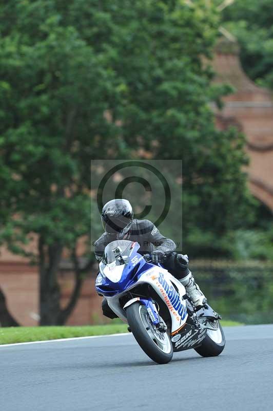 Motorcycle action photographs;Trackday digital images;event digital images;eventdigitalimages;no limits trackday;oulton park;oulton park circuit cheshire;oulton park photographs;peter wileman photography;trackday;trackday photos