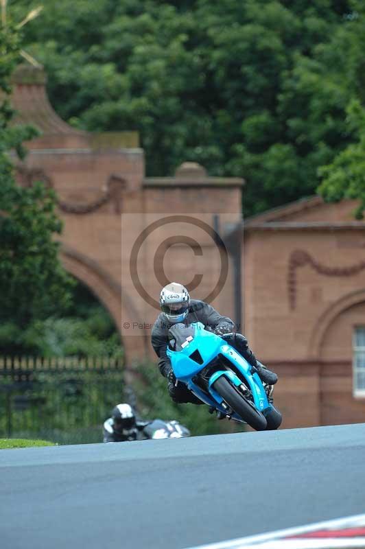 Motorcycle action photographs;Trackday digital images;event digital images;eventdigitalimages;no limits trackday;oulton park;oulton park circuit cheshire;oulton park photographs;peter wileman photography;trackday;trackday photos