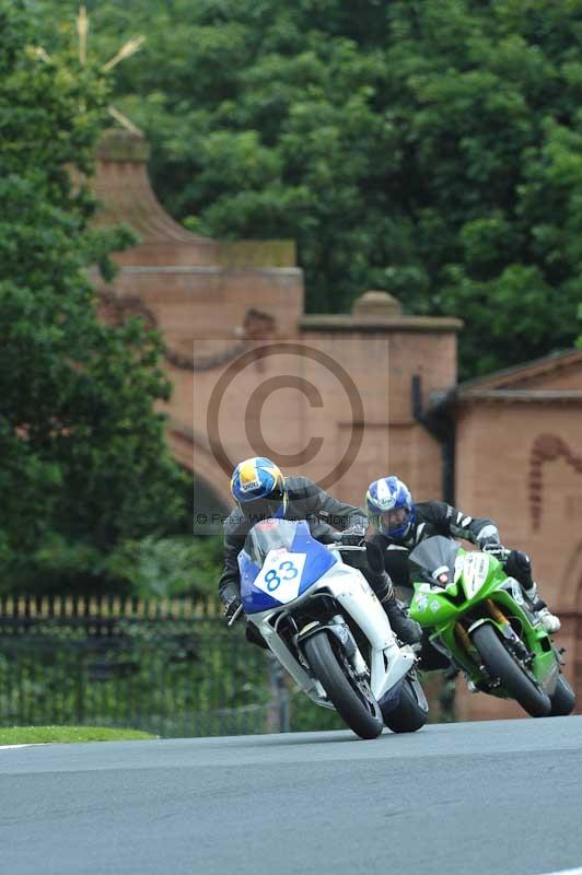 Motorcycle action photographs;Trackday digital images;event digital images;eventdigitalimages;no limits trackday;oulton park;oulton park circuit cheshire;oulton park photographs;peter wileman photography;trackday;trackday photos