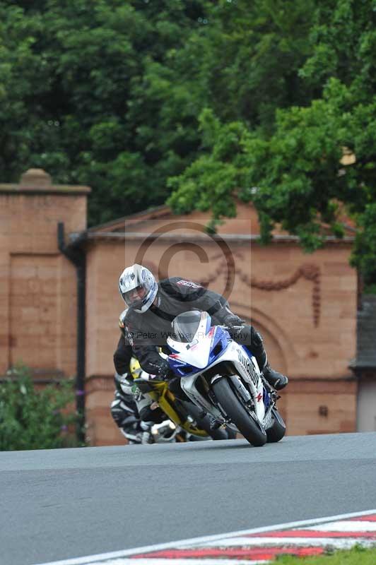 Motorcycle action photographs;Trackday digital images;event digital images;eventdigitalimages;no limits trackday;oulton park;oulton park circuit cheshire;oulton park photographs;peter wileman photography;trackday;trackday photos