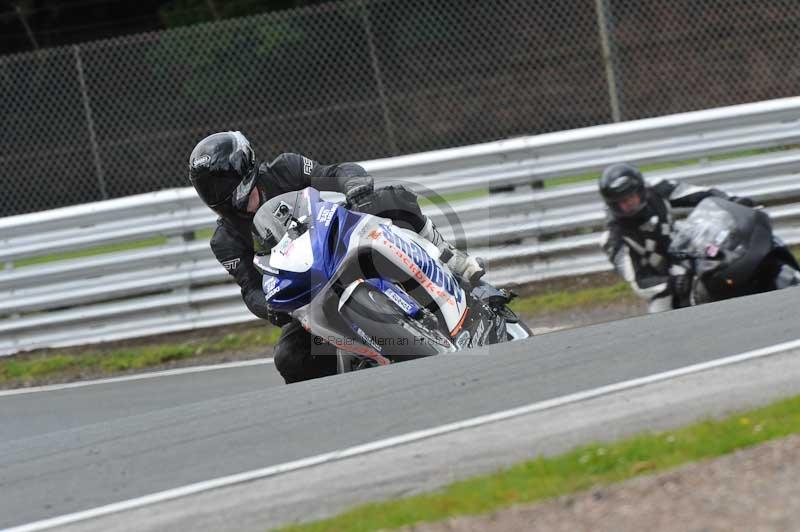 Motorcycle action photographs;Trackday digital images;event digital images;eventdigitalimages;no limits trackday;oulton park;oulton park circuit cheshire;oulton park photographs;peter wileman photography;trackday;trackday photos