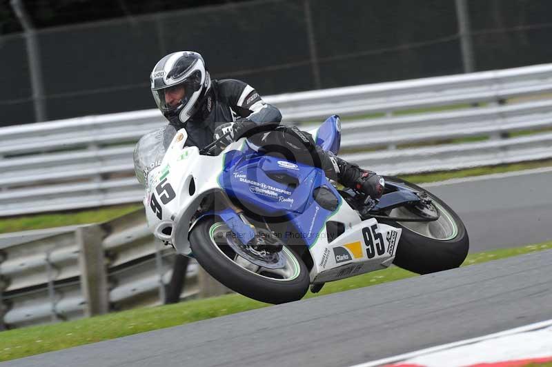 Motorcycle action photographs;Trackday digital images;event digital images;eventdigitalimages;no limits trackday;oulton park;oulton park circuit cheshire;oulton park photographs;peter wileman photography;trackday;trackday photos