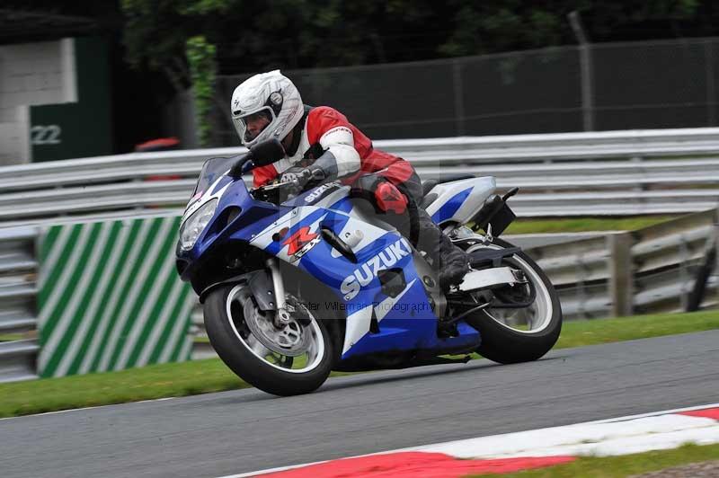 Motorcycle action photographs;Trackday digital images;event digital images;eventdigitalimages;no limits trackday;oulton park;oulton park circuit cheshire;oulton park photographs;peter wileman photography;trackday;trackday photos