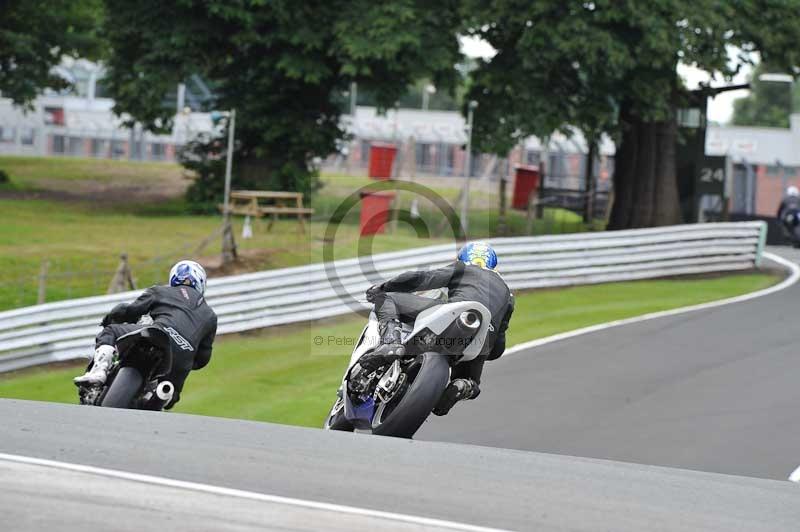 Motorcycle action photographs;Trackday digital images;event digital images;eventdigitalimages;no limits trackday;oulton park;oulton park circuit cheshire;oulton park photographs;peter wileman photography;trackday;trackday photos