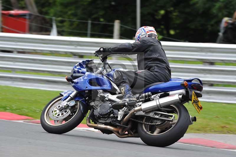 Motorcycle action photographs;Trackday digital images;event digital images;eventdigitalimages;no limits trackday;oulton park;oulton park circuit cheshire;oulton park photographs;peter wileman photography;trackday;trackday photos