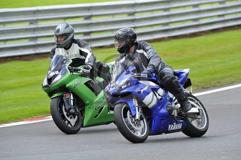 Motorcycle action photographs;Trackday digital images;event digital images;eventdigitalimages;no limits trackday;oulton park;oulton park circuit cheshire;oulton park photographs;peter wileman photography;trackday;trackday photos