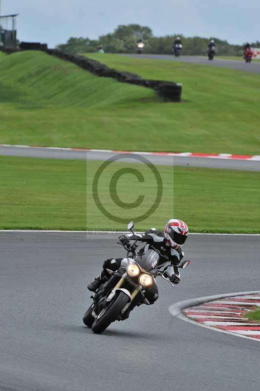 Motorcycle action photographs;Trackday digital images;event digital images;eventdigitalimages;no limits trackday;oulton park;oulton park circuit cheshire;oulton park photographs;peter wileman photography;trackday;trackday photos