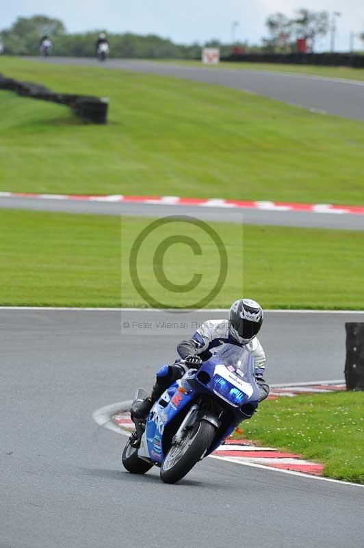 Motorcycle action photographs;Trackday digital images;event digital images;eventdigitalimages;no limits trackday;oulton park;oulton park circuit cheshire;oulton park photographs;peter wileman photography;trackday;trackday photos