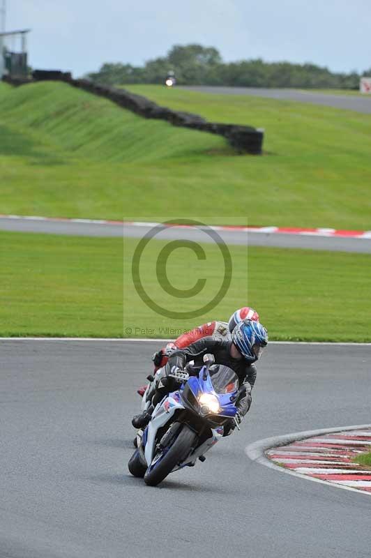 Motorcycle action photographs;Trackday digital images;event digital images;eventdigitalimages;no limits trackday;oulton park;oulton park circuit cheshire;oulton park photographs;peter wileman photography;trackday;trackday photos