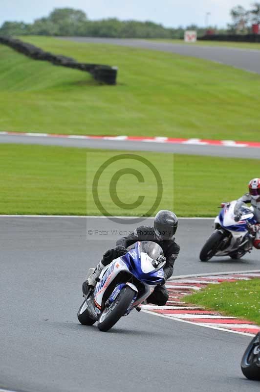 Motorcycle action photographs;Trackday digital images;event digital images;eventdigitalimages;no limits trackday;oulton park;oulton park circuit cheshire;oulton park photographs;peter wileman photography;trackday;trackday photos