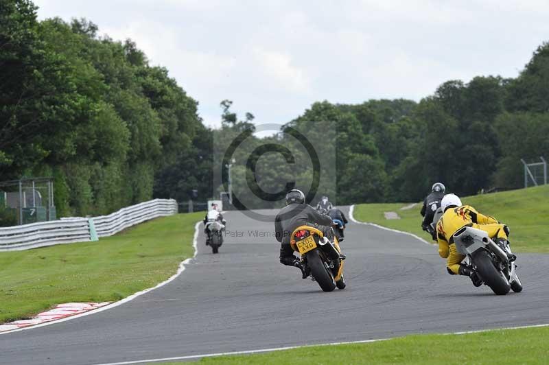 Motorcycle action photographs;Trackday digital images;event digital images;eventdigitalimages;no limits trackday;oulton park;oulton park circuit cheshire;oulton park photographs;peter wileman photography;trackday;trackday photos