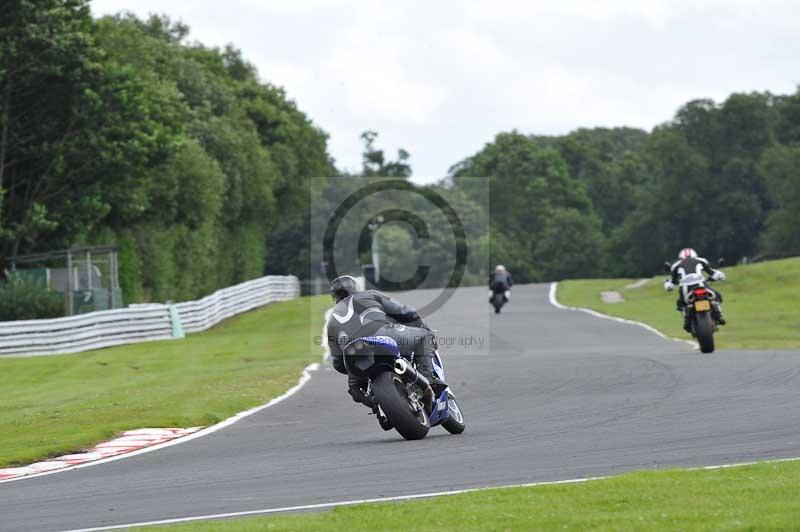 Motorcycle action photographs;Trackday digital images;event digital images;eventdigitalimages;no limits trackday;oulton park;oulton park circuit cheshire;oulton park photographs;peter wileman photography;trackday;trackday photos