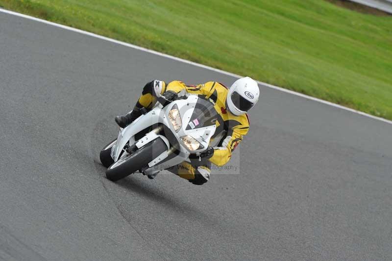 Motorcycle action photographs;Trackday digital images;event digital images;eventdigitalimages;no limits trackday;oulton park;oulton park circuit cheshire;oulton park photographs;peter wileman photography;trackday;trackday photos