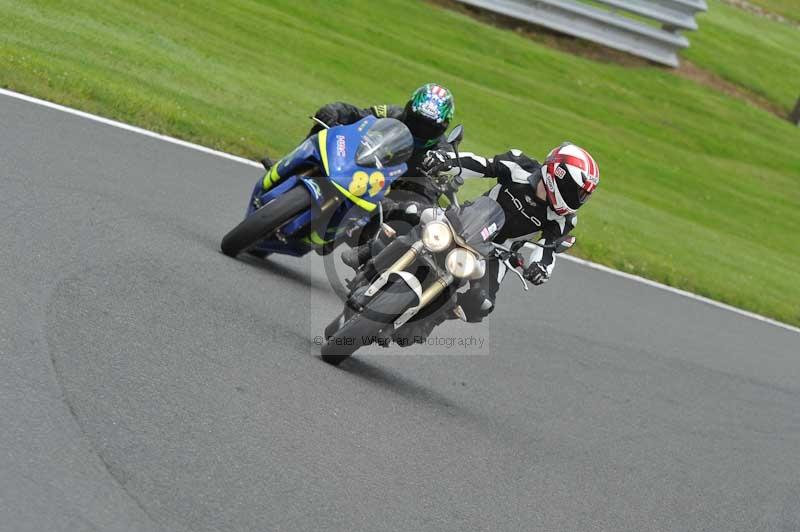 Motorcycle action photographs;Trackday digital images;event digital images;eventdigitalimages;no limits trackday;oulton park;oulton park circuit cheshire;oulton park photographs;peter wileman photography;trackday;trackday photos