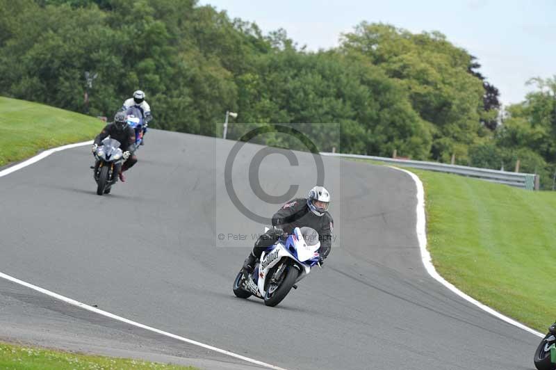 Motorcycle action photographs;Trackday digital images;event digital images;eventdigitalimages;no limits trackday;oulton park;oulton park circuit cheshire;oulton park photographs;peter wileman photography;trackday;trackday photos